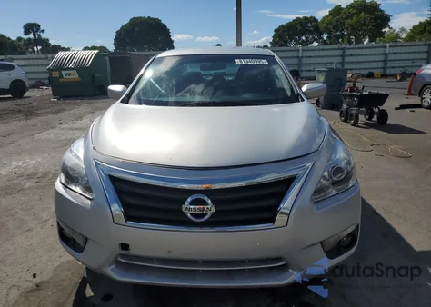2015 Nissan Altima 2.5 from USA, damaged, VIN 1N4AL3AP4FN386318